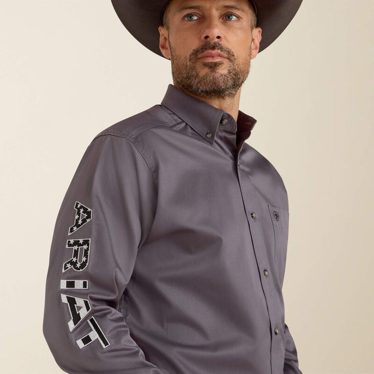 Ariat Team Logo Twill Classic Fit Shirt (EXTRA SMALL)
