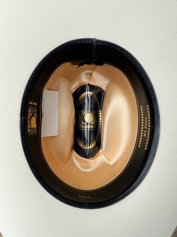 El Juez Cream/Hueso 300x Marca Cuadra Horma Sinaloa - Beaver Fur (FALDA 3.5")