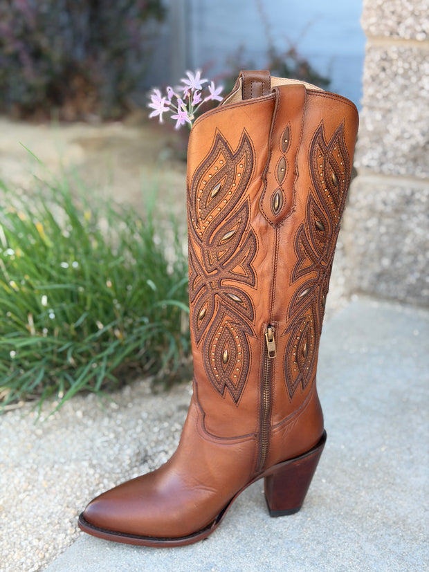 Greta Bota Alta Para Dama Color Montes Whiskey