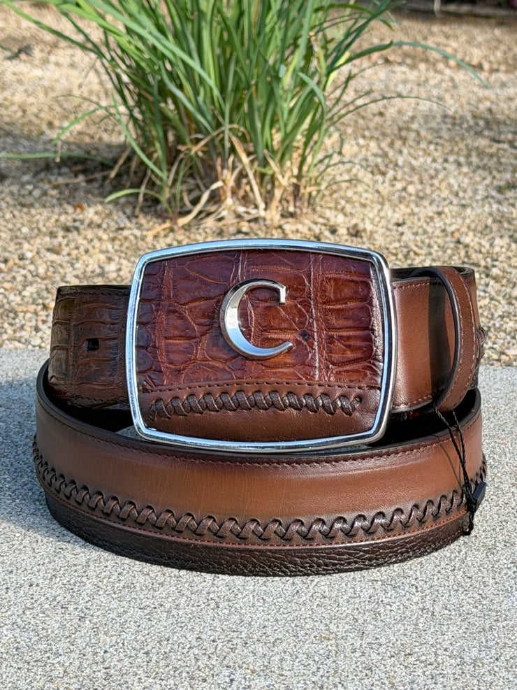 Cuadra Piel de Fuscus MORELETII (Miel)