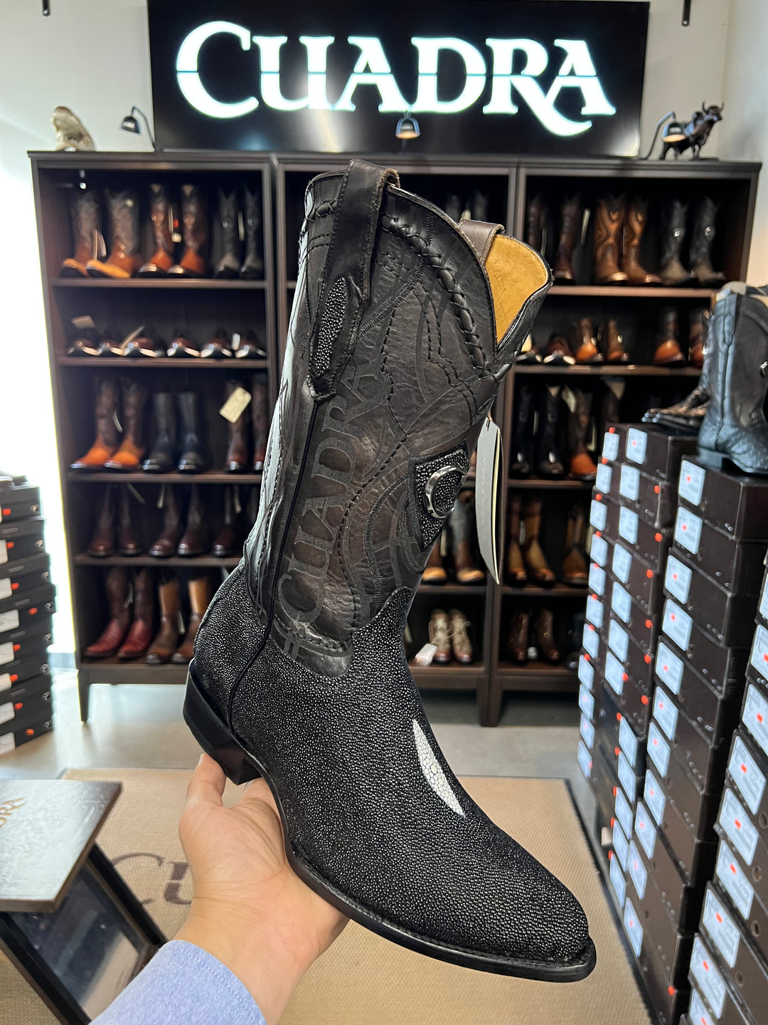 Cuadra Stingray Mantarraya Black Semi Oval Toe Cowboy Boots Guadalajara Western Wear