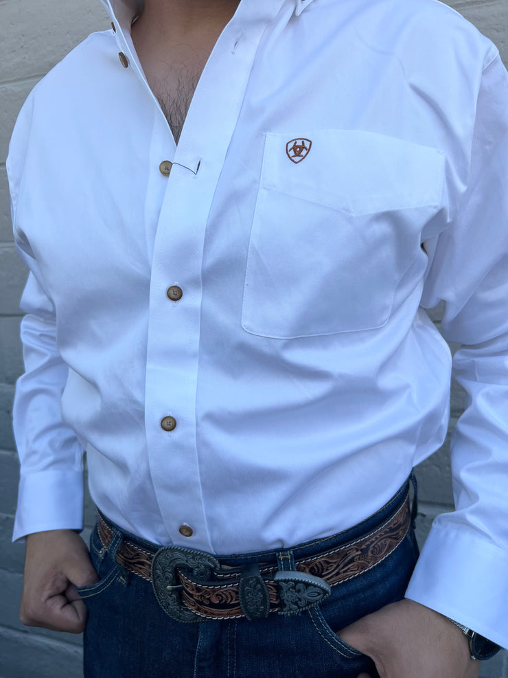 Ariat Solid White Twill Classic Fit Shirt