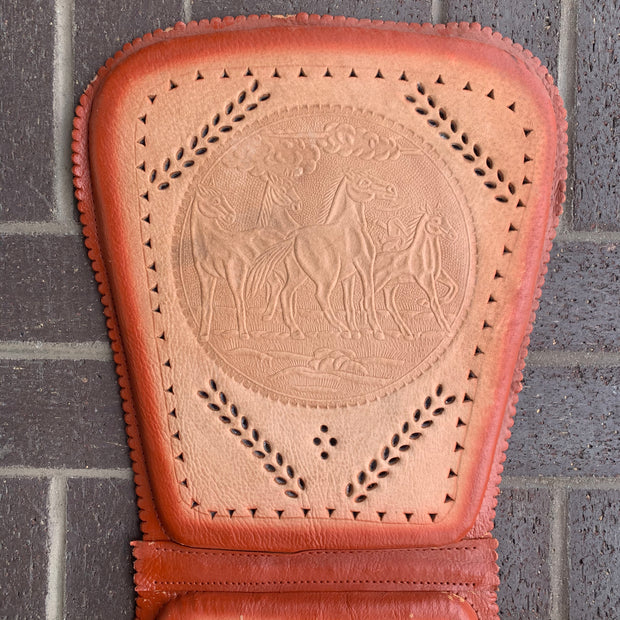 Leather Car Seat Cover / Respaldo de Cuero para Carro (Horses)