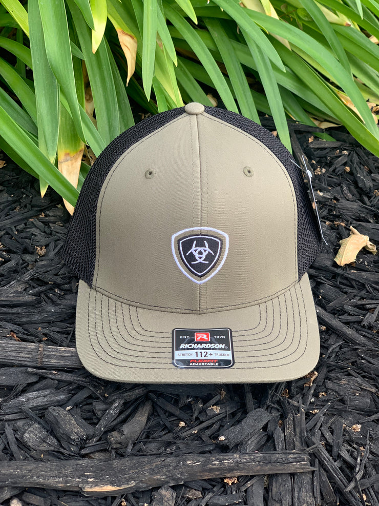 Ariat Shield Logo Olive