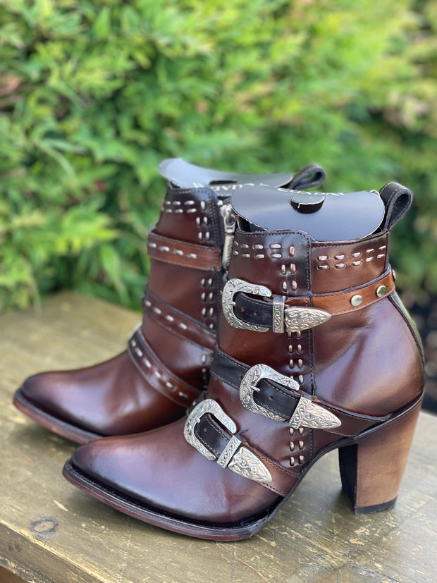 Cuadra Saltillo Golden Leather Ankle Boot