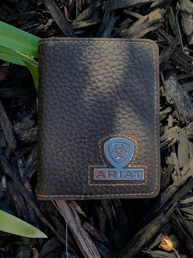 Ariat Mens Bifold Concho Ariat Sighn